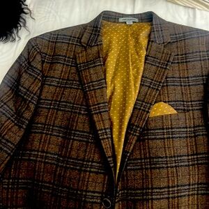 this is a Johnson and Murphy blazer size large